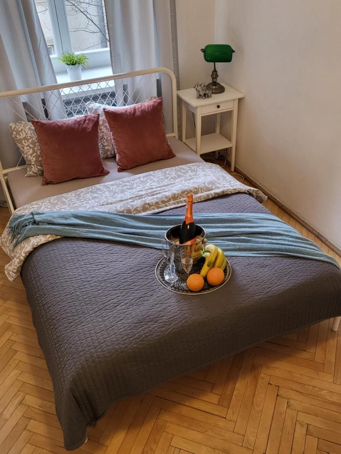Apartamenty - Mi Old Town Swietojanska Varsóvia Exterior foto